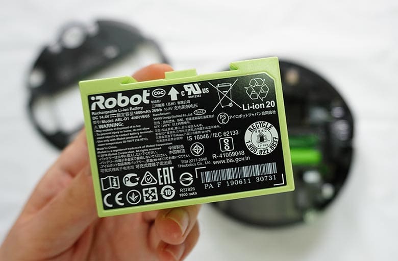 changer/remplacer batterie e5 : ou ce trouve la batterie sur le robot roomba e5